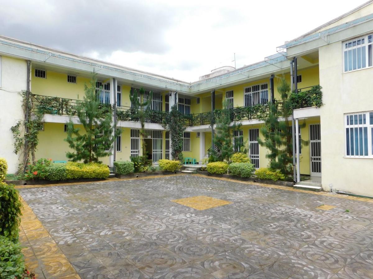 Avi Pension Addis Ababa Luaran gambar